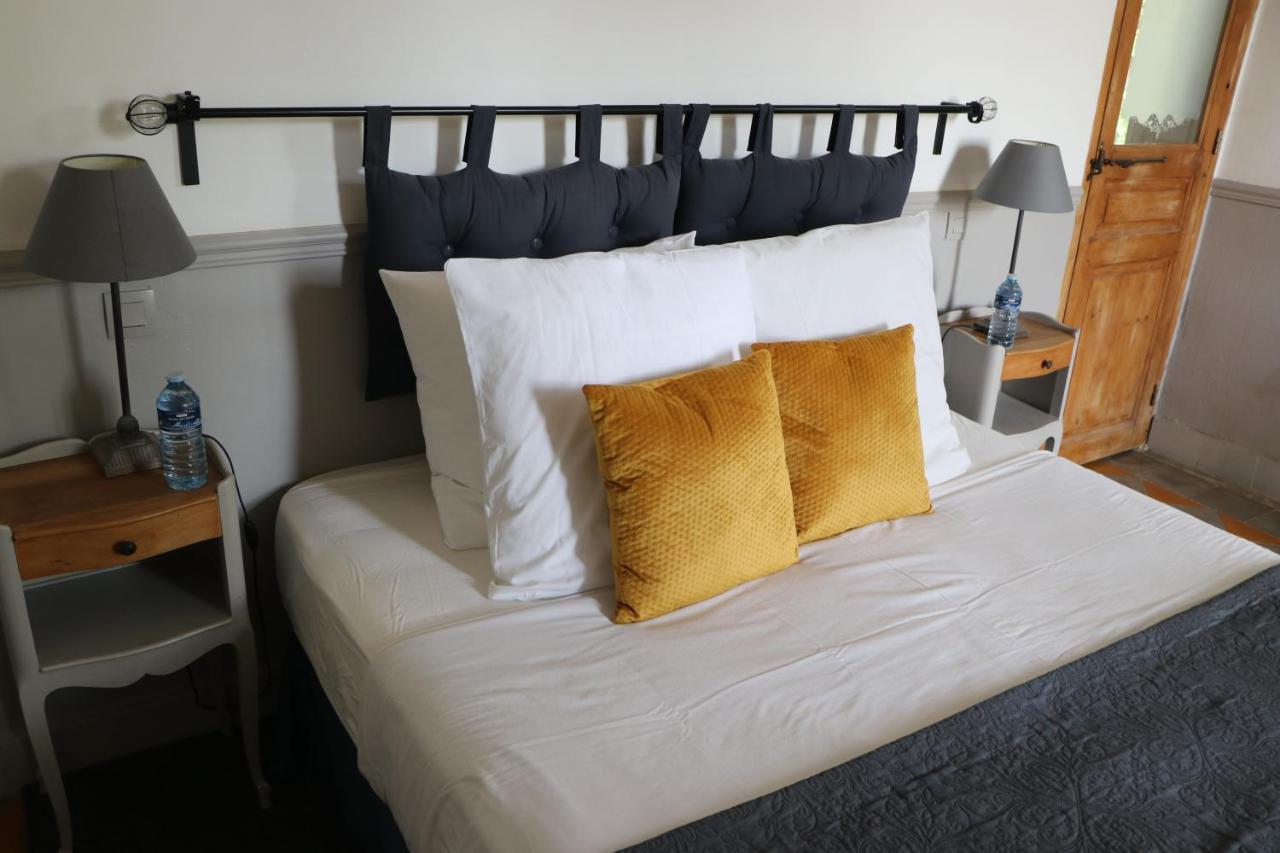 Le Mas Des Cerisiers Jacuzzi Et Sauna Inclus Pour Tous Les Logements Avignon Buitenkant foto