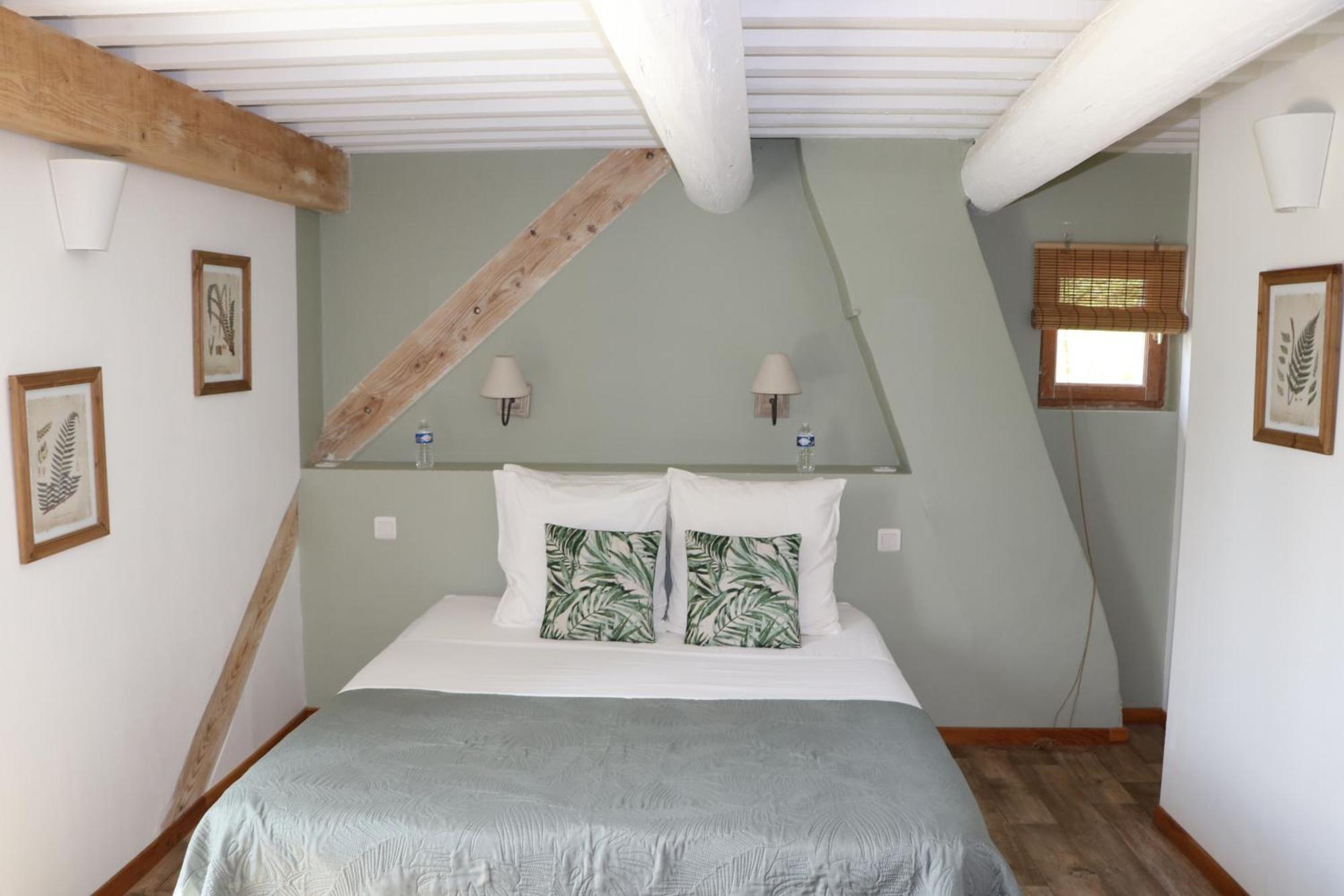 Le Mas Des Cerisiers Jacuzzi Et Sauna Inclus Pour Tous Les Logements Avignon Buitenkant foto