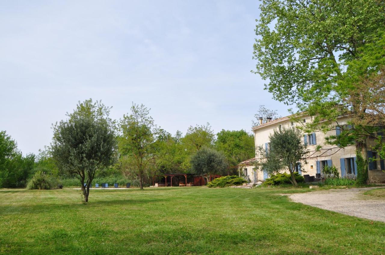 Le Mas Des Cerisiers Jacuzzi Et Sauna Inclus Pour Tous Les Logements Avignon Buitenkant foto